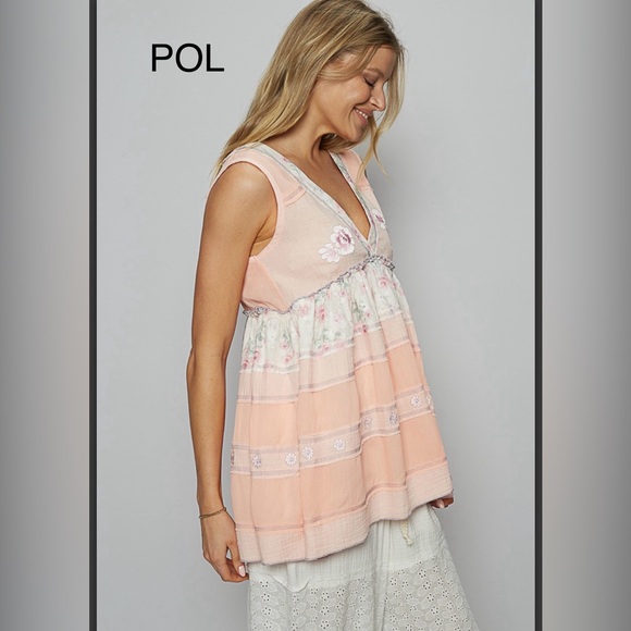 BP214-4🧡POL pretty peach+white tiered tunic w/amazing floral details! Perfect! - Picture 3 of 6